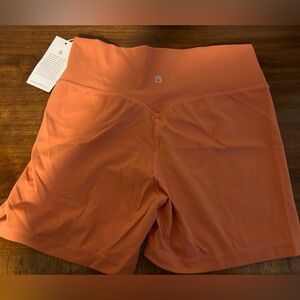 NWT Buffbunny spin shorts in Bowie size XXL